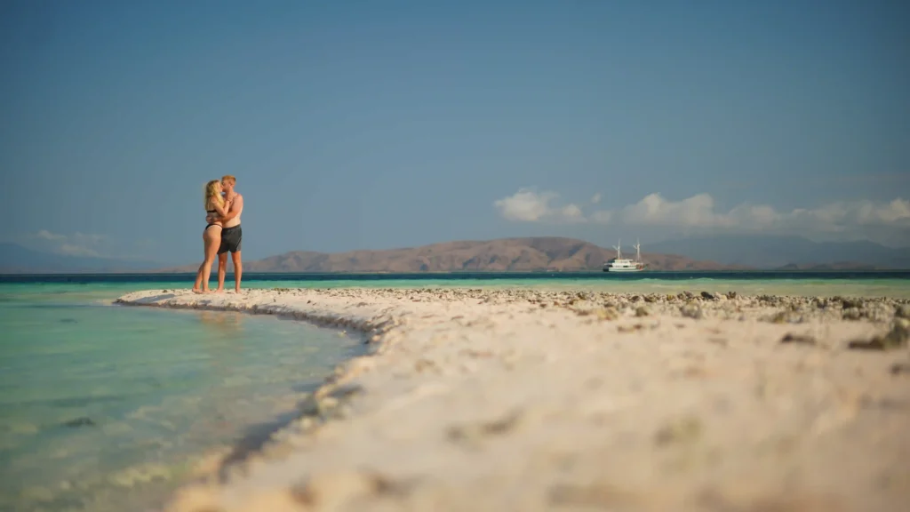 Best Time to Book Bali Komodo Trips in 2026